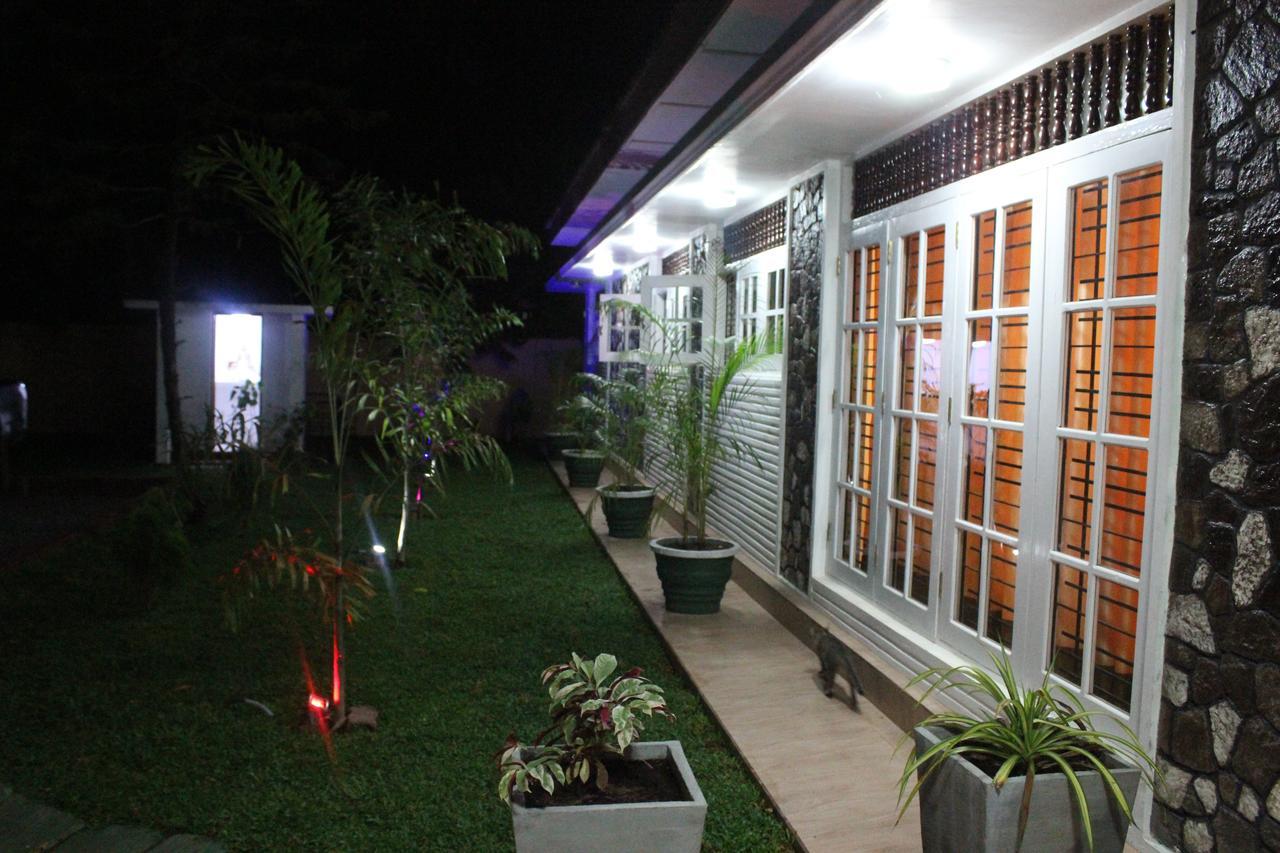 Nirmala Hotel And Restaurant Polonnaruwa Zewnętrze zdjęcie